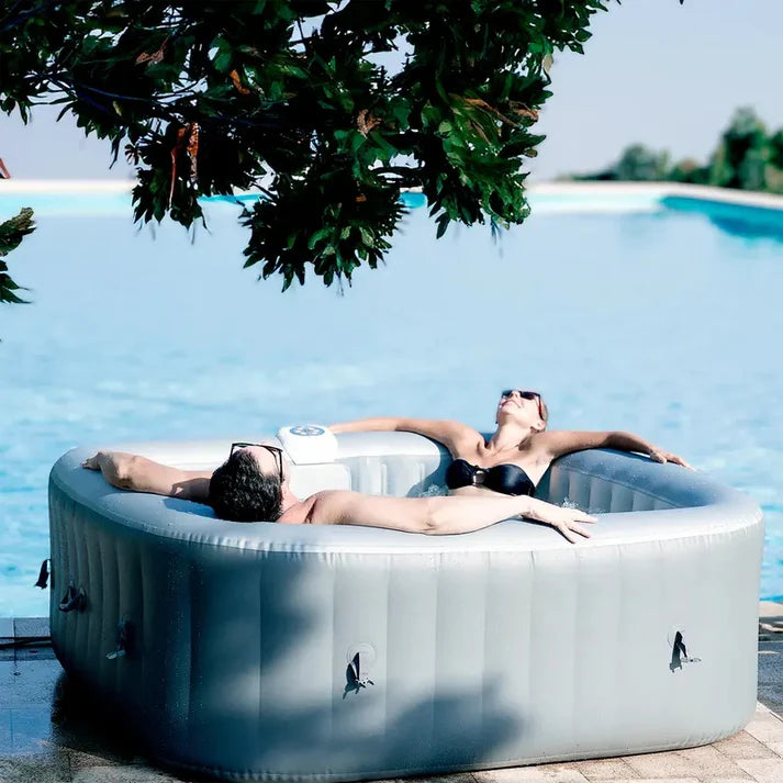 Portable Inflatable Hot Tub | 130 Bubble Jets for 4–6 People